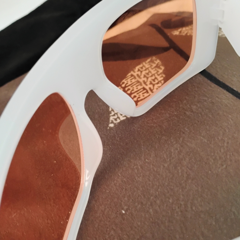 🔥New Glam Chic Vanilla 2025 Oversized Punk Anti-Glare Model Future AC Lens - Picture 2 of 5